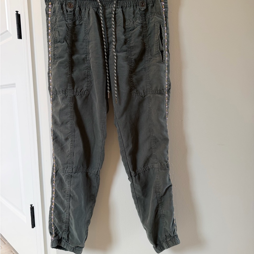 Women’s Anthropologie Olive-Gray Drawstring Side-Trim Joggers